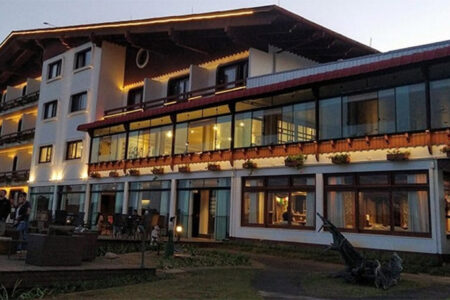 Hotel Renar celebra 45 anos como um dos maiores símbolos da hotelaria e do turismo de SC